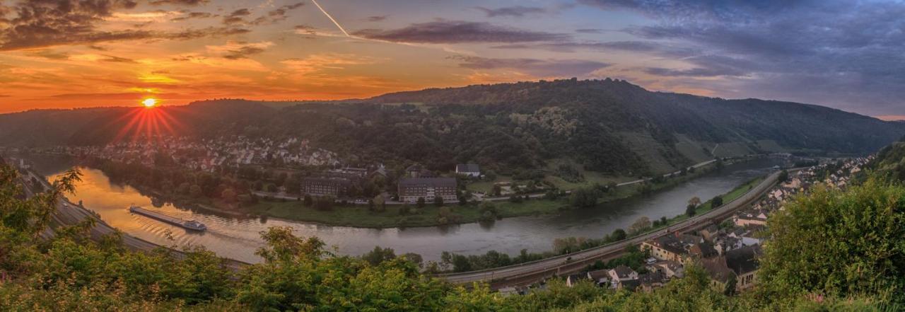 Ferienwohnungen Haus Am Wuerzlaysteig Lehmen Dış mekan fotoğraf