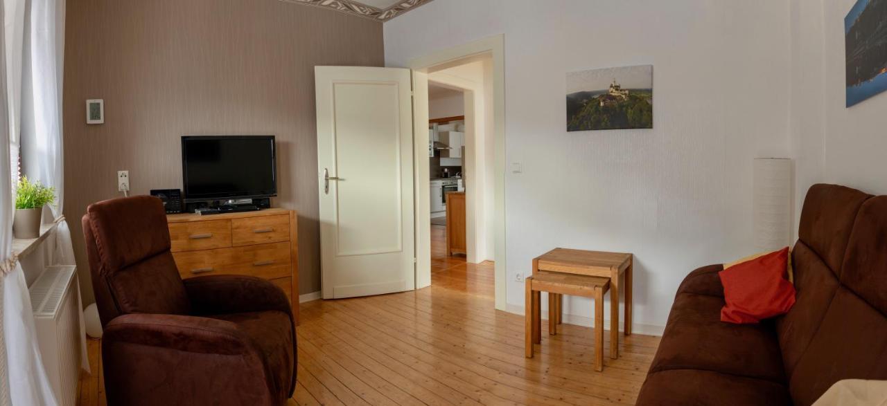 Ferienwohnungen Haus Am Wuerzlaysteig Lehmen Dış mekan fotoğraf