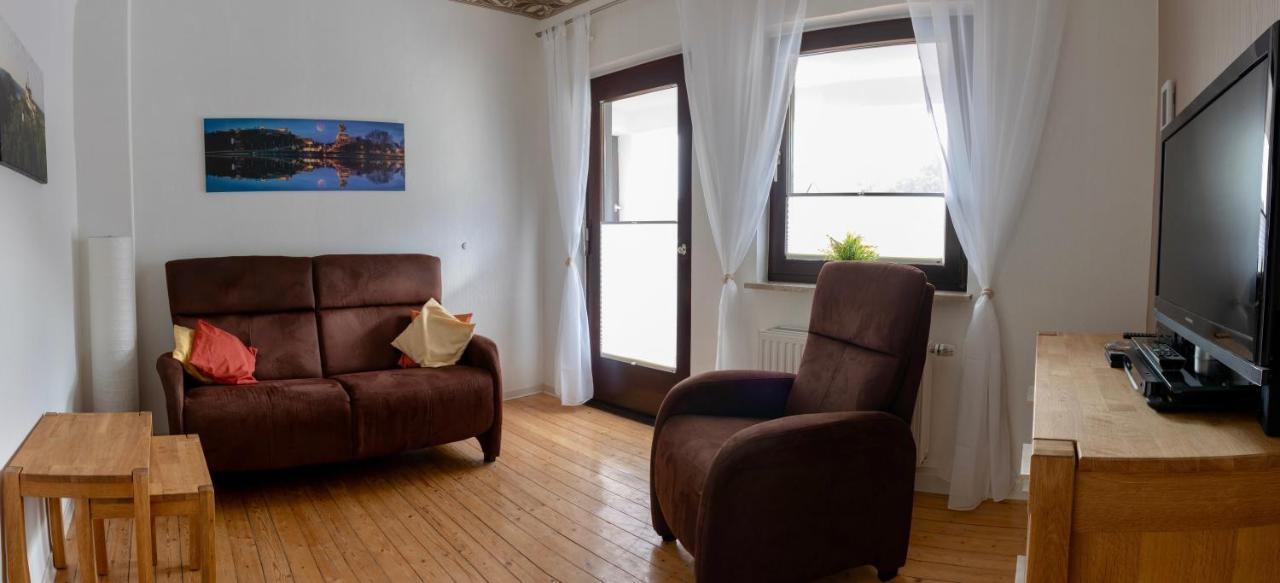 Ferienwohnungen Haus Am Wuerzlaysteig Lehmen Dış mekan fotoğraf