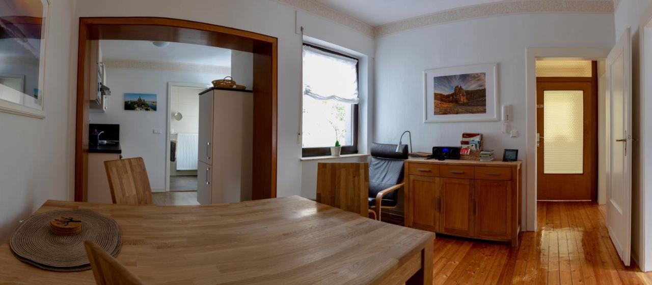 Ferienwohnungen Haus Am Wuerzlaysteig Lehmen Dış mekan fotoğraf